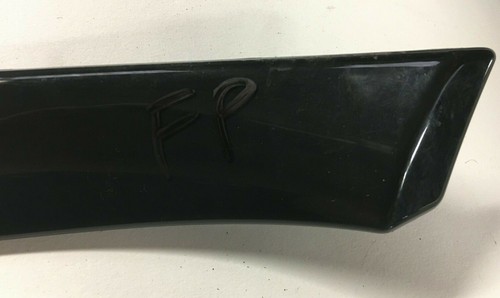 Audi A4 B5 2001 Estate - Passenger Side Front Door Trim Moulding - 8E0867409 - Picture 2 of 7