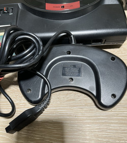 Sega Genesis 1601 Model 1 NON-TMSS  With Sonic Hedgehog 2
