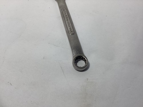 Craftsman 10mm Combination Wrench 12 Point -V(inverted V)- 42914 - Picture 3 of 6