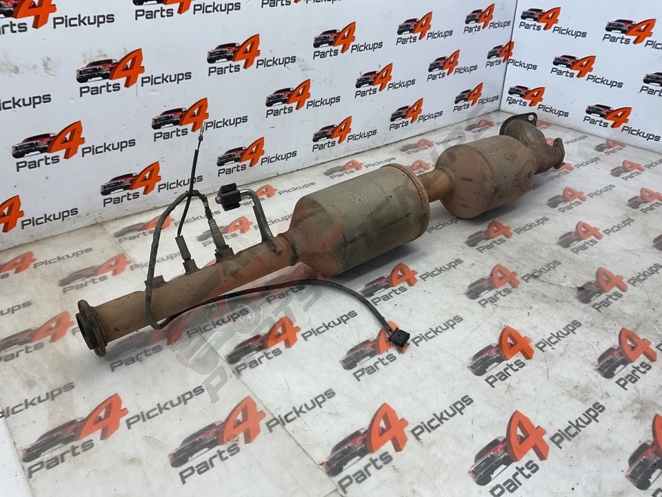 2021 Toyota Hilux Invincible X Catalytic Converter 2016-2023 174010L201 - Image 2 of 4