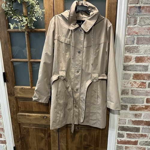 London Fog Women's Rain Coat Beige XL Removable Hood Belted Classic - Picture 7 of 14