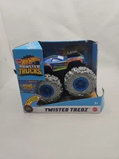 Hot Wheels Monster Trucks Twisted Tredz 1:43 Rodger Dodger #BXQ
