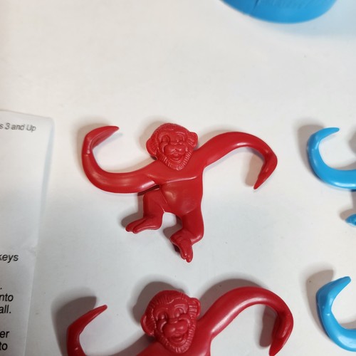 Vintage 1999 Barrel Of Monkeys Game Blue Original Milton Bradley COMPLETE - Picture 9 of 9