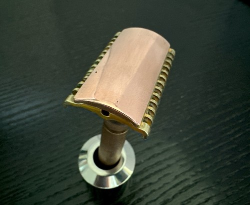 De colección Gillette NUEVO Peine Largo Maquinilla de Afeitar de Seguridad/Dos Tonos/Grasa Mango de Barra Común - Imagen 15 de 22