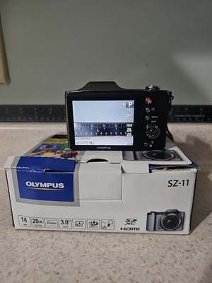OLYMPUS SZ-11 Silver In Box With 4GB SDHC Card Digital Camera Made