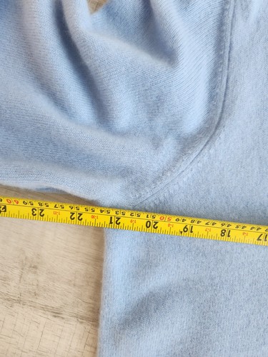 Soft by NAADAM 100% Cashmere Essential V-Neck Pullover Sweater Baby Blue M - Picture 7 of 9