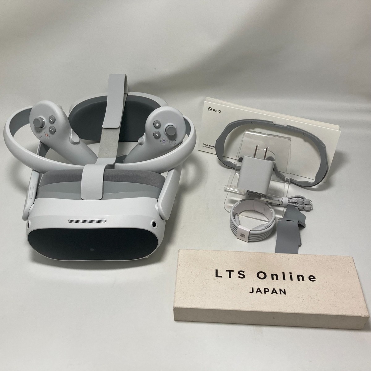 PICO 4 VR Headset 128GB All-in-One Virtual Reality System