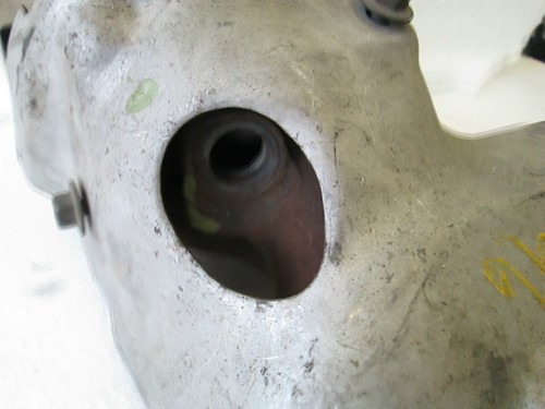 94 95 96 Ford Probe 2.5L V6 Left Exhaust Manifold OEM (CALIFORNIA TYPE) - Picture 4 of 4
