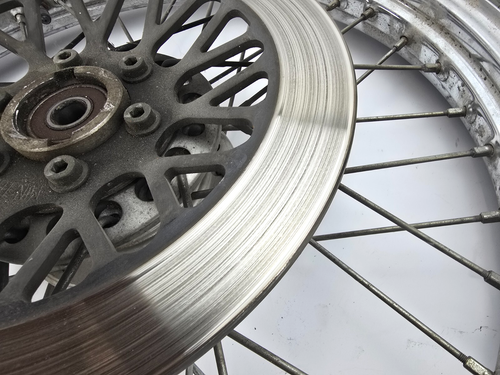 Suzuki VL 125cc Intruder Front OEM Front Wheel with Brake Disk 5922112F00 - Foto 5 di 12