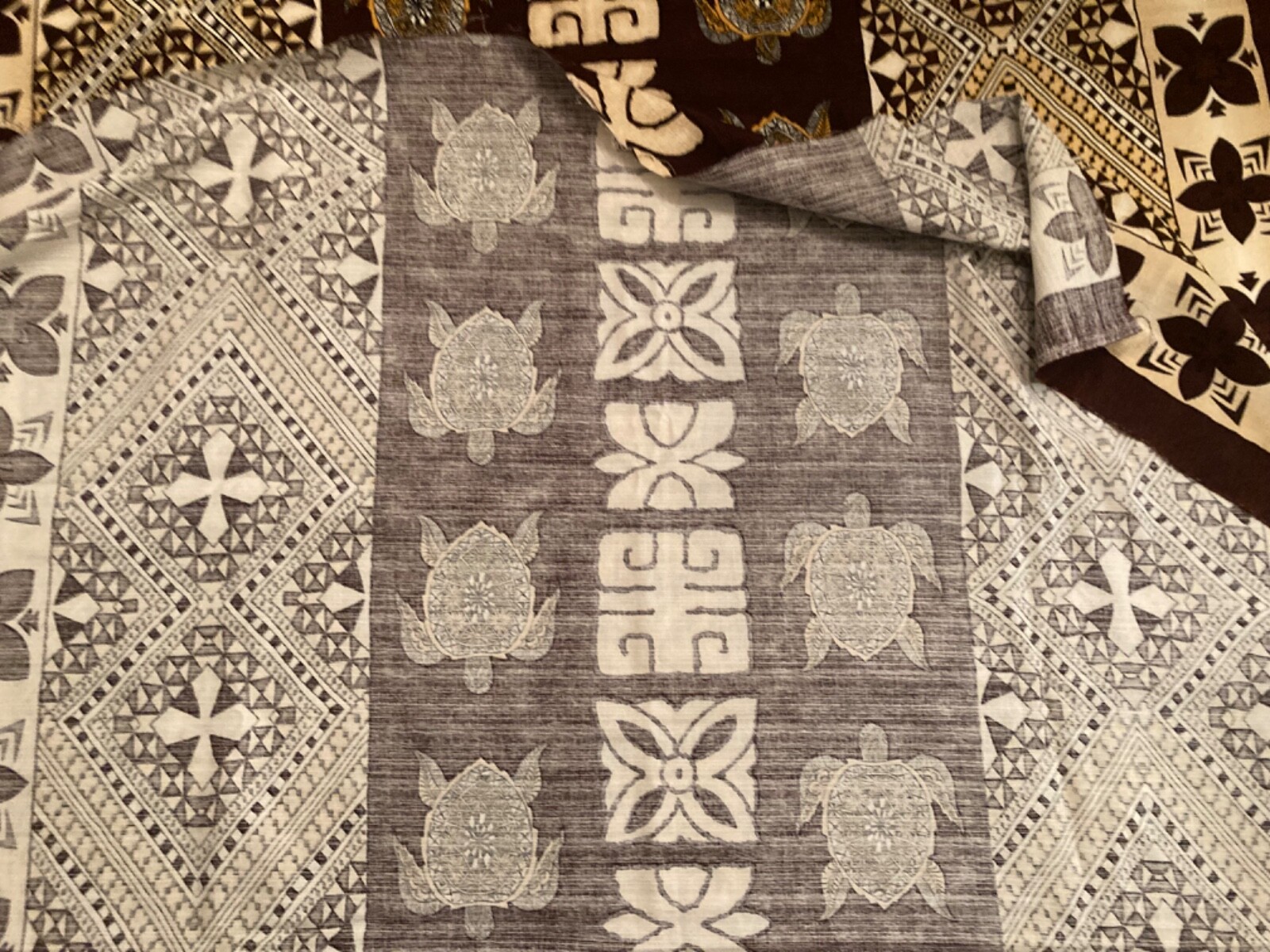 Picture 4 of 5