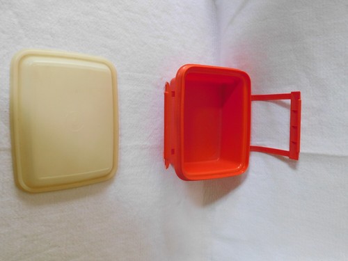 Vintage Tupperware Pack N Carry Orange Lunch Box - Picture 3 of 6
