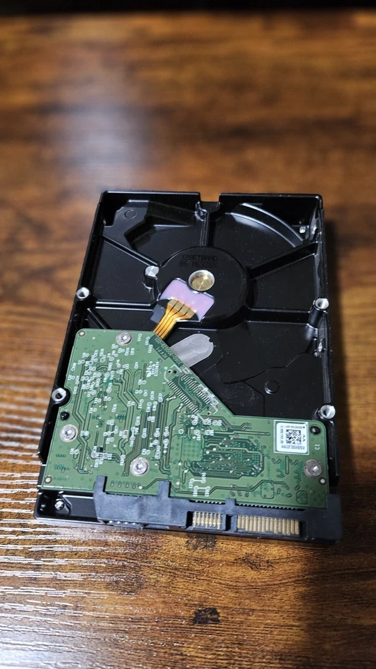 Western Digital 1TB 7200RPM 3.5" SATA 6Gb/s Desktop Hard Drive(WD10EZEX) 1000GB - Image 2 of 4