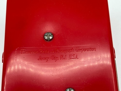 Vintage Emerson 888 Explorer Red Transistor Nevabreak Pocket Radio *READ AS-IS* - Picture 9 of 15