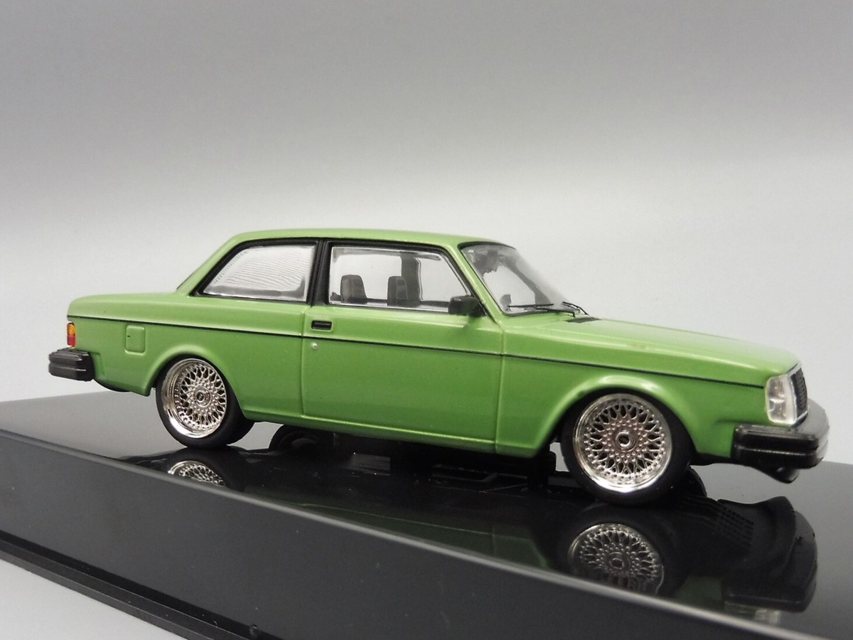 Volvo 242 Coupé 1980 Green 1/43 IXO Models MOC312 240 Custom