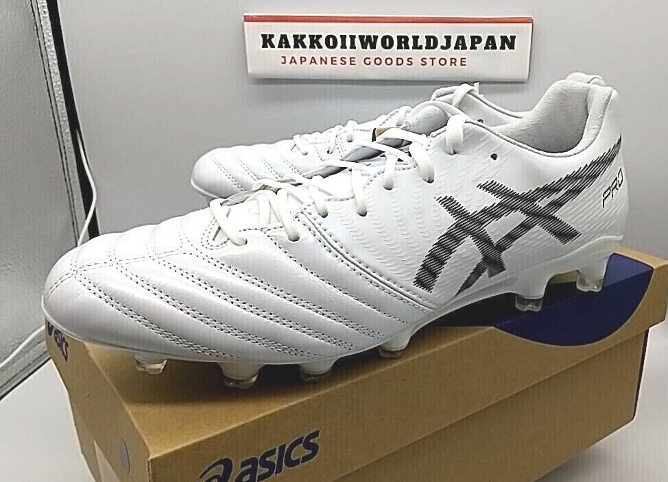 ASICS Soccer Cleats DS LIGHT X-FLY PRO 2 White/Black ASICS Soccer Cleats DS LIGHT X-FLY PRO 2 White/Black