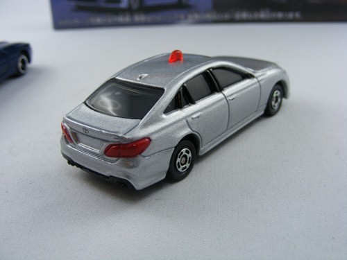 Zivile Streifenwagen Polizei Japan Toyota Nissan, Takara Tomy Tomica - Bild 8 von 10
