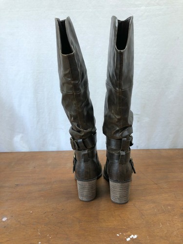 DIBA WOMAN'S KNEE HIGH BROWN BOOTS FAUX LEATHER STRAP BUCKLE - SIZE 8M - Picture 8 of 9
