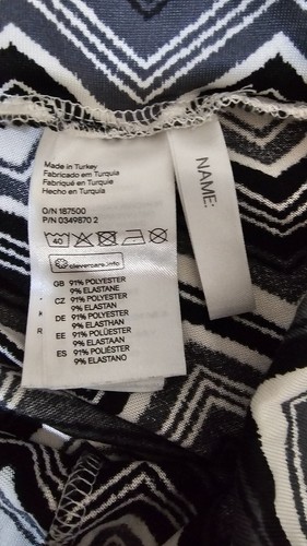 H&M Girls Black/Gray/white Chevron Leggings Size 10-11 Pre-owned, Super Cute! - Picture 3 of 6