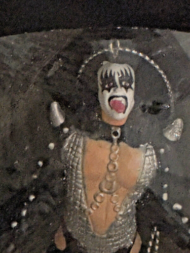 2013 Kiss 40 Years Decades of Decibels - Gene Simmons Christmas Ornament - Bild 4 von 9