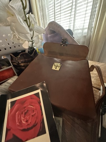 POLAROID SX-70 Camera Hard Case, Accessory Set & Manual Alpha 1 Brown - Picture 9 of 11