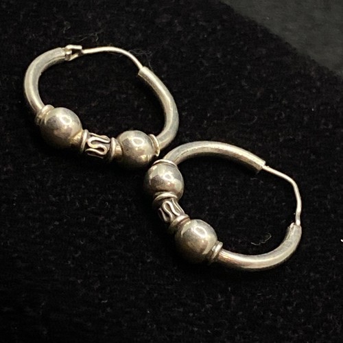 Vintage Silver Earrings Native Bali Tribal Style Hoop Hippy Boho Ethnic - Picture 2 of 5