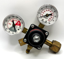 CORNELIUS  Co2 / N2 GAS REGULATOR SODA / DRAFT BEER SYSTEMS