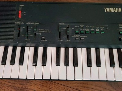 Vintage Yamaha PortaSound PSS-450 Keyboard w/ Yamaha Power