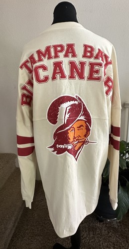 Fanatics Cream Tampa Bay Buccaneers Gridiron Classic Retro Spirit Long Sleeve - Picture 5 of 6
