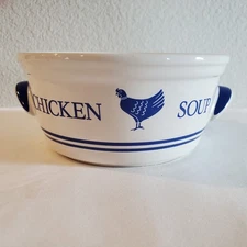 Vintage Blue Chicken Soup Bowl F.T.D.A. Circa 1985 2 cups - Excellent Condition