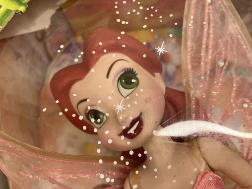Disney Fairies Rosetta Porzellan Puppe Neu in beschädigter Box Messing Schlüssel 2007 - Bild 19 von 19