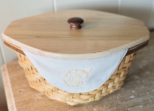 VTG Longaberger 2006 Heartwood Combo Serving Basket signed by Mary Longaberger - Picture 12 of 13