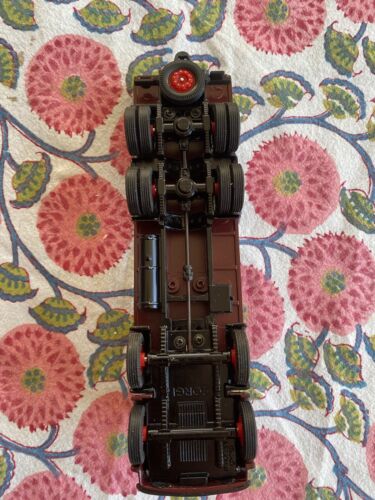 Corgi Classics 1:50 John Codona Fairs Leyland 8 Wheel Rigid #24401 - Picture 8 of 12
