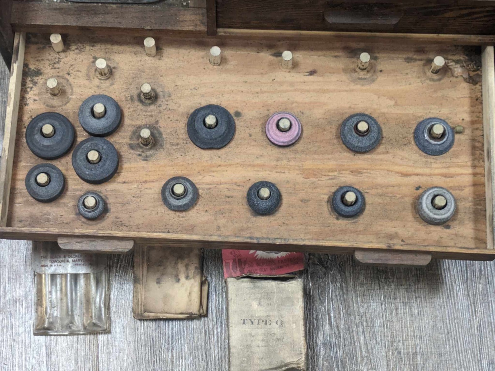 Black and Decker Vibro Centric Valve Seat Grinder Set Stone Dressing W