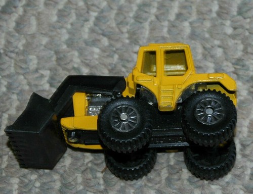 Tootsie Toy Front Construction Loader Bucket Tractor - Picture 2 of 4