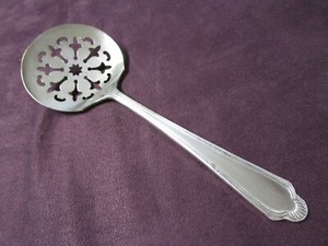 NAPOLEON Holmes /& Edwards International Silverplate TOMATO SERVER 1929