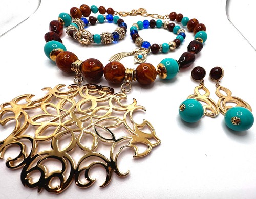 RARO LOTE DE LOTE ANTIGUO De colección Ben-Amun JUEGO DE PRINCESA NILO, 2 Pulseras, Pendientes ¡Sin Usar! - Imagen 7 de 14