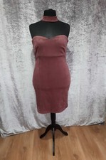 Lovely dark pink dress with sweetheart neckline size 3XL by Fashion Nova