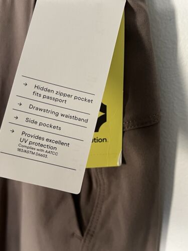 All in Motion Women's Sz MediumbMid Rise Active Light Cargo Joggers Taupe Beige - Picture 8 of 9