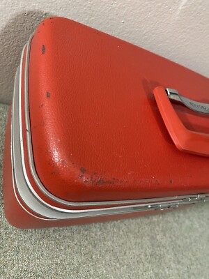 Vintage Red 