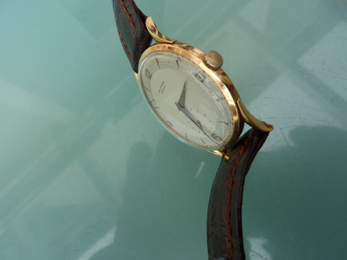 Universal Geneve 750 Gold 18 Karat Große Uhr - Bild 14 von 14