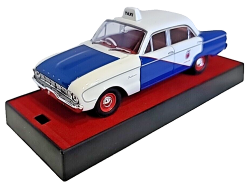 1960 Ford XK Falcon Taxi Legion Cabs blau/weiß No 1 of 4 TR26F Maßstab 1:43 Trax - Bild 22 von 23