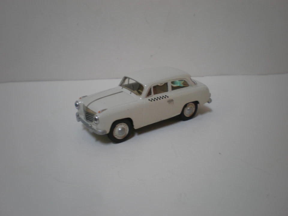 1/43 GERMAN CAR GOLIATH GP 700 COUPE TAXI 1953 - Image 2 of 4