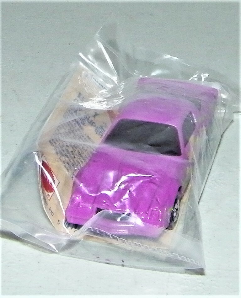 Picture 2 of 4