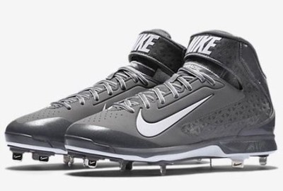 gray nike baseball cleats