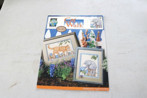 TRUE COLORS CROSS STITCH KING FISH ANIMALS LOON JUNGLE WOLVES Leaflet UPICK - Picture 11 of 37