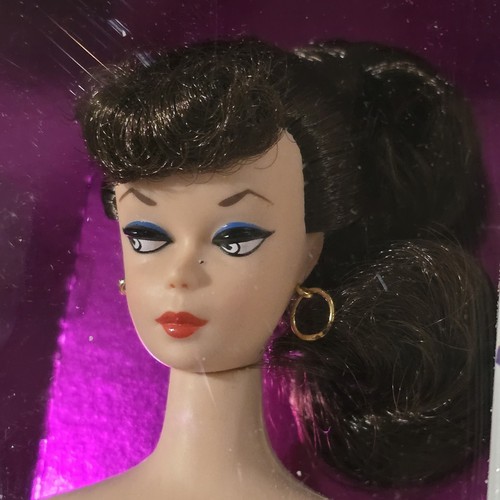 Barbie 35th Anniversary 1959 Repro Doll Brunette 1993 Mattel Sealed NRFB ESTATE - Bild 5 von 16