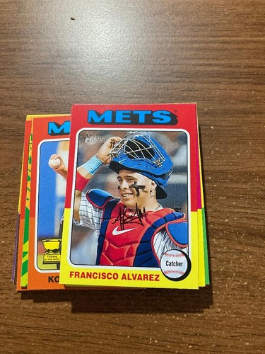 2024 Topps Heritage Mets Team Set  + insert + relics 18 cards