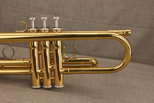 Yamaha YTR 200AD Advantage Bb Beginner/Student Trumpet - Picture 8 of 19