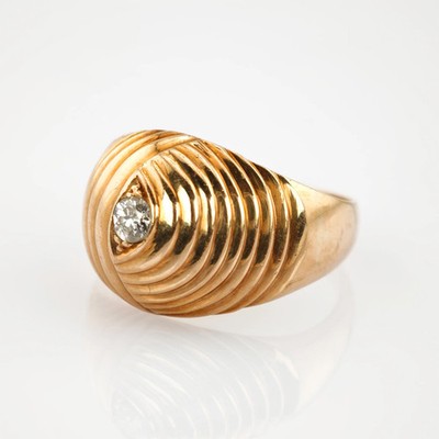 Goldring mit Diamant spiralförmig um 1970