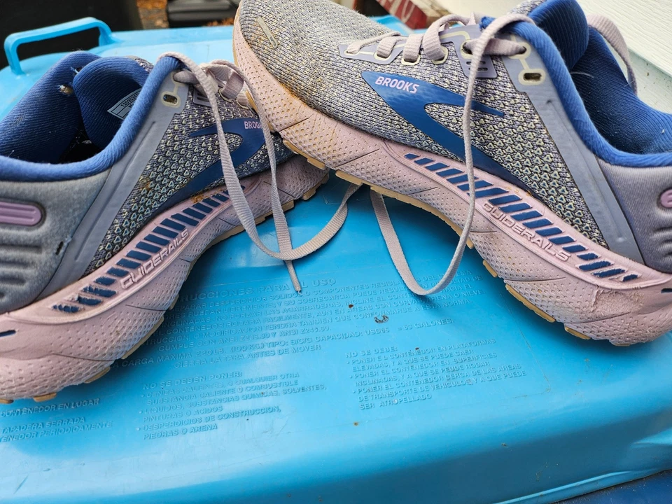 Brooks Adrenaline GTS 22 Mujer Talla 7 Azul Claro/Rosa Zapatos para Correr Tenis Foto 3 de 4